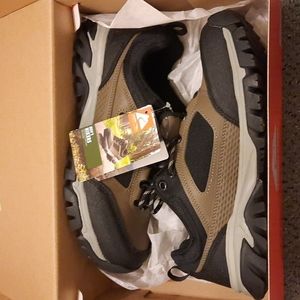 Ozark Trail Men's Hikers size 8 NEW